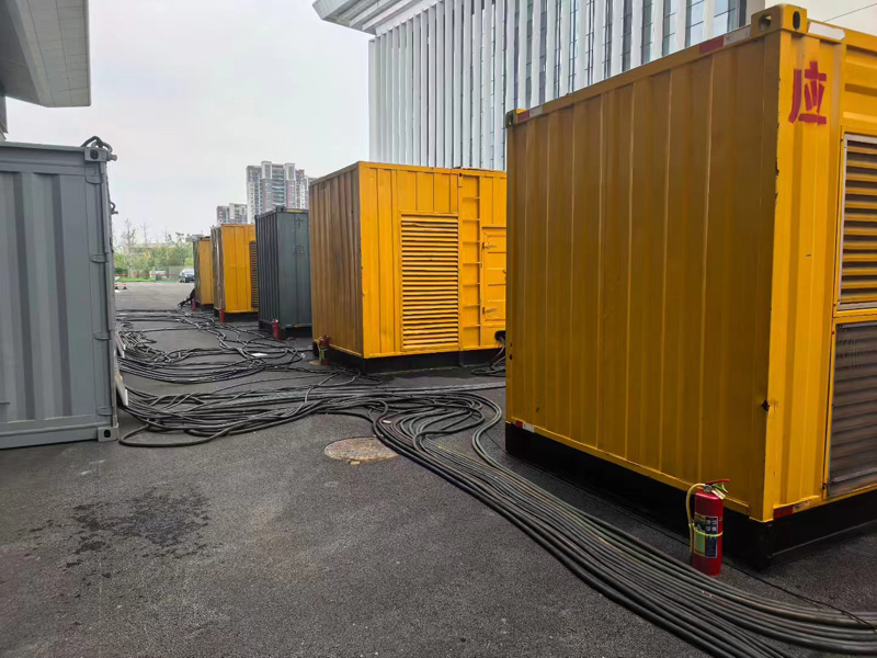 姜堰不同季节柴油发电机组保养有哪些注意事项?