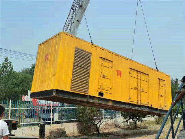 姜堰300KW柴油发电机组油耗是多少?